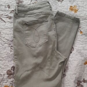 Calvin Klein Jeans in Light Green